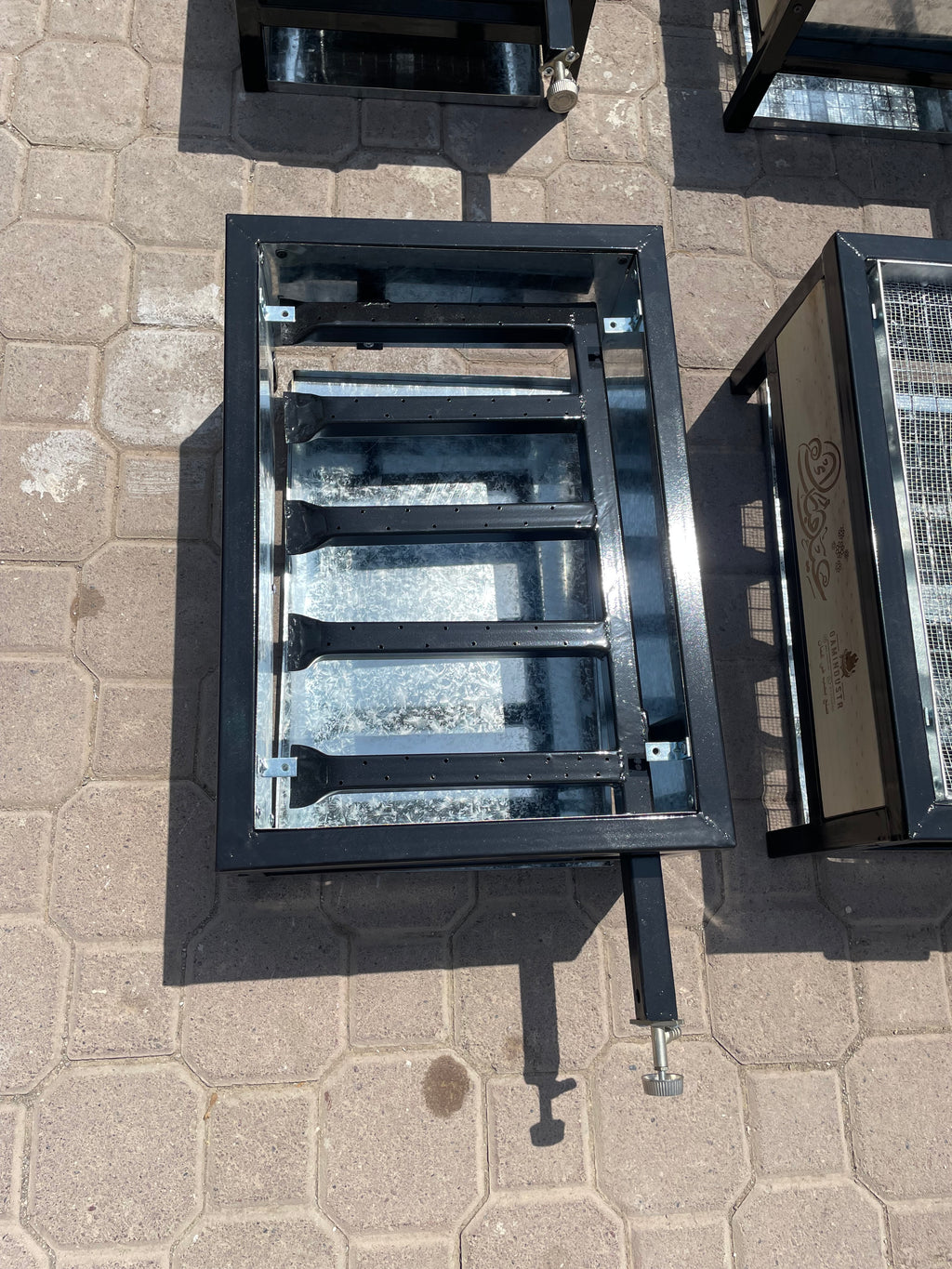 50x35cm شواية المضبي تعمل بالغاز