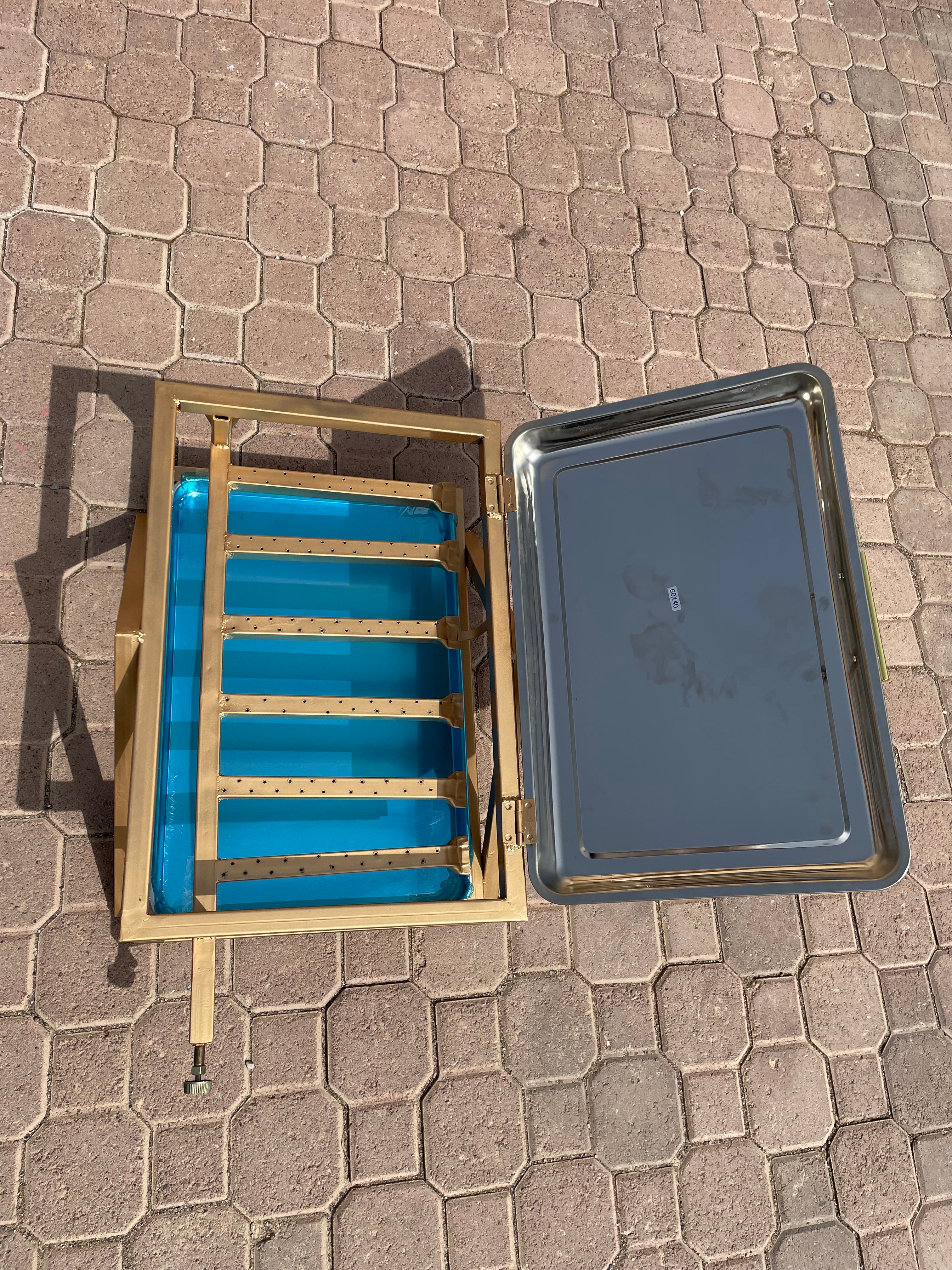 60x40cm  شواية المضبي اطباق ستانلس ستيل  بغطاء