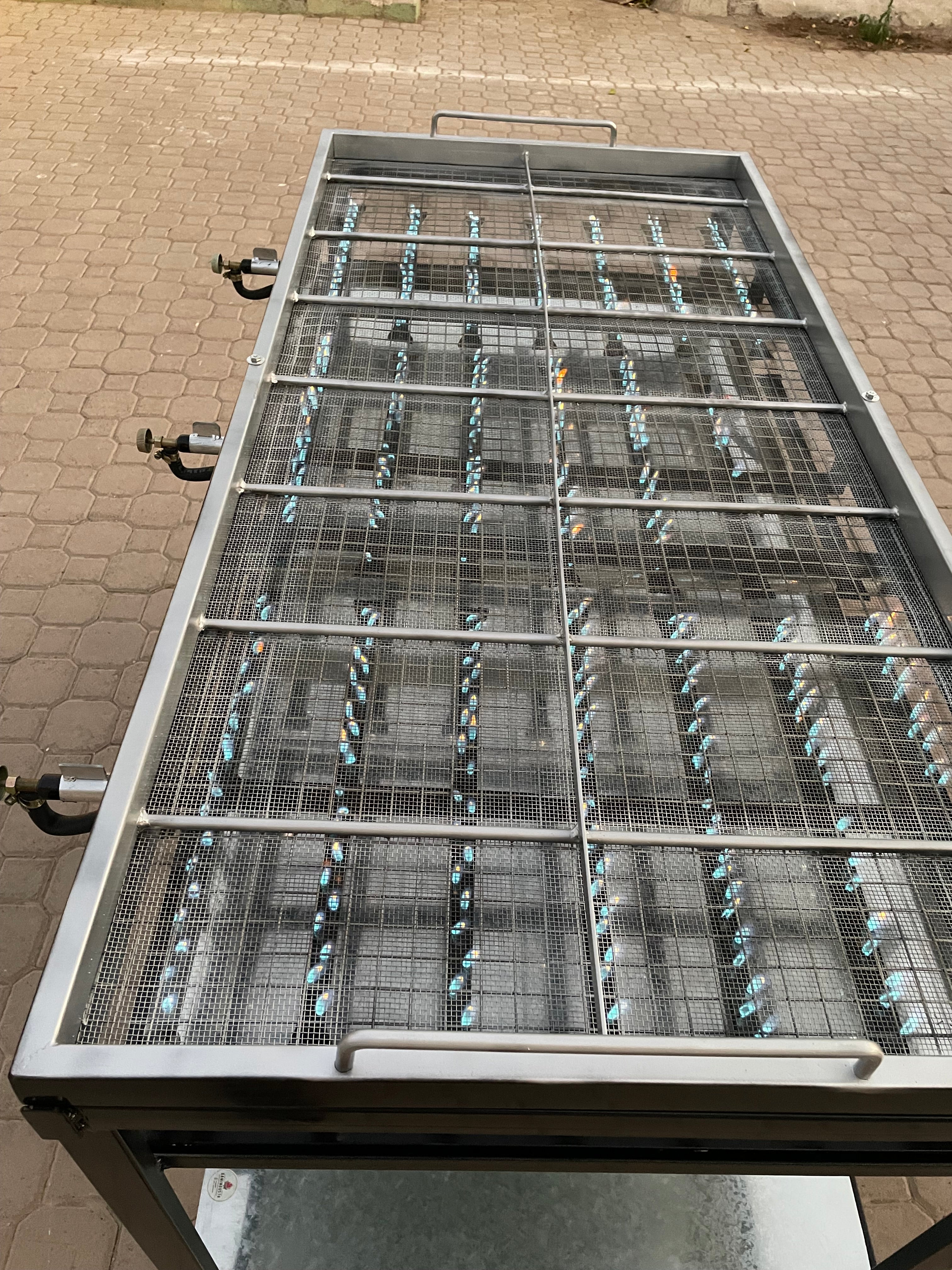 150x70cm شواية المضبي تعمل بالغاز