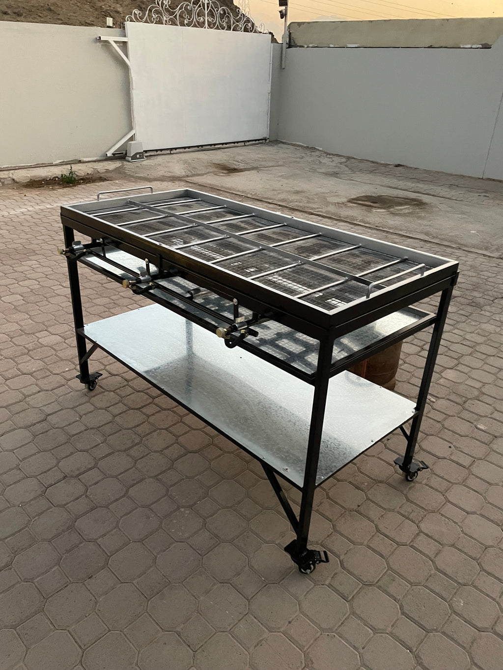 150x70cm شواية المضبي تعمل بالغاز